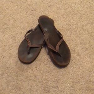 Brown rainbows with braided straps